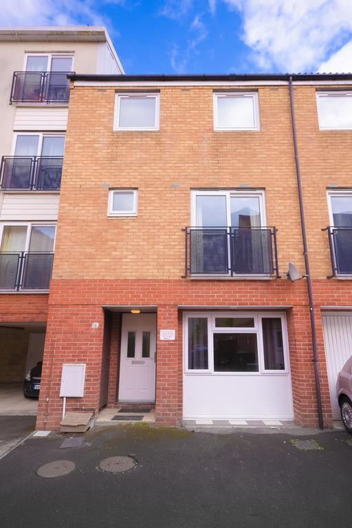 Town Or Country - Clench Street Lejlighed Southampton Eksteriør billede